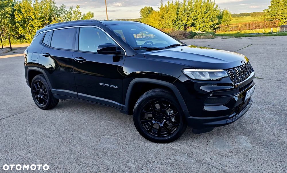 Jeep Compass - 1