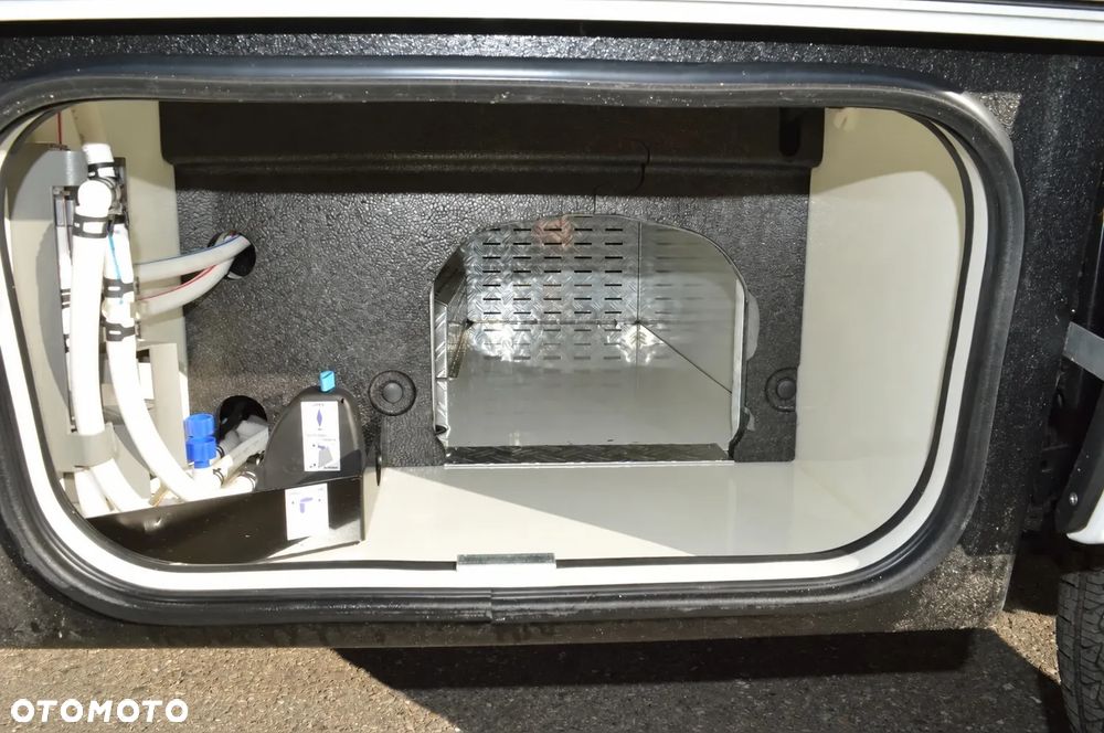 Hymer-Eriba BMC-I 550 Mercedes - 22