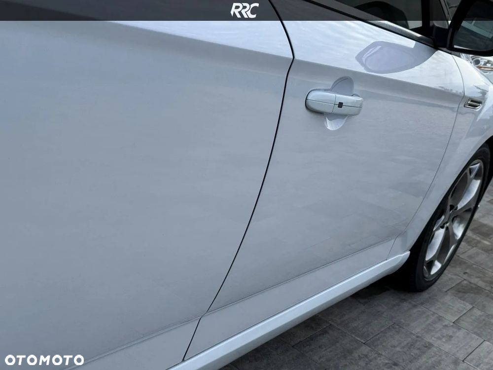 Ford Mondeo 2.0 TDCI Titanium S - 18