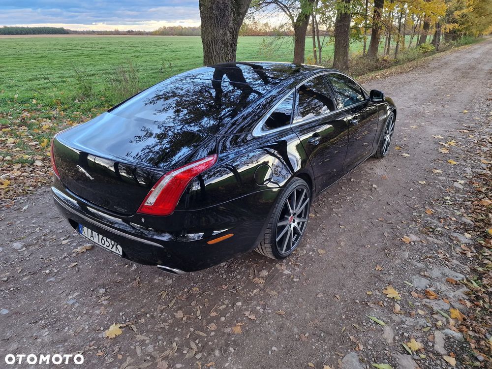 Jaguar XJ 3.0 D V6 Premium Luxury - 5