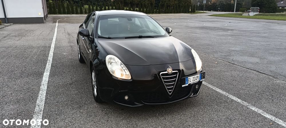 Alfa Romeo Giulietta ver-1-6-jtdm - 10