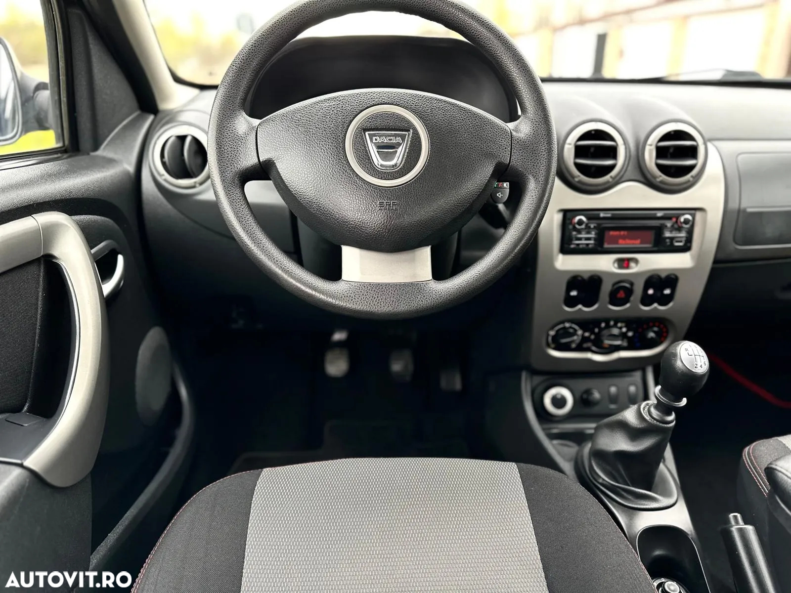 Dacia Duster 1.5 dCi 4x4 Laureate - 19