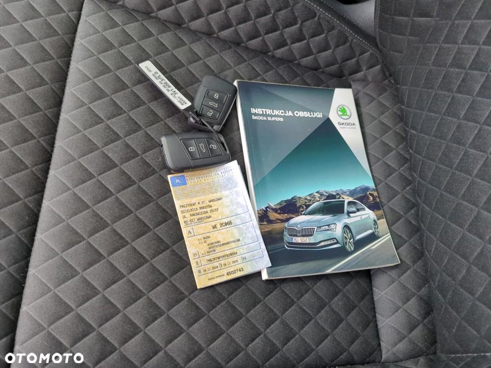 Skoda Superb 2.0 TSI Ambition DSG - 12