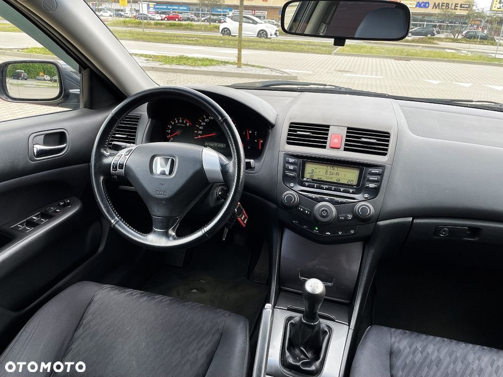 Honda Accord 2.0 i Comfort - 24