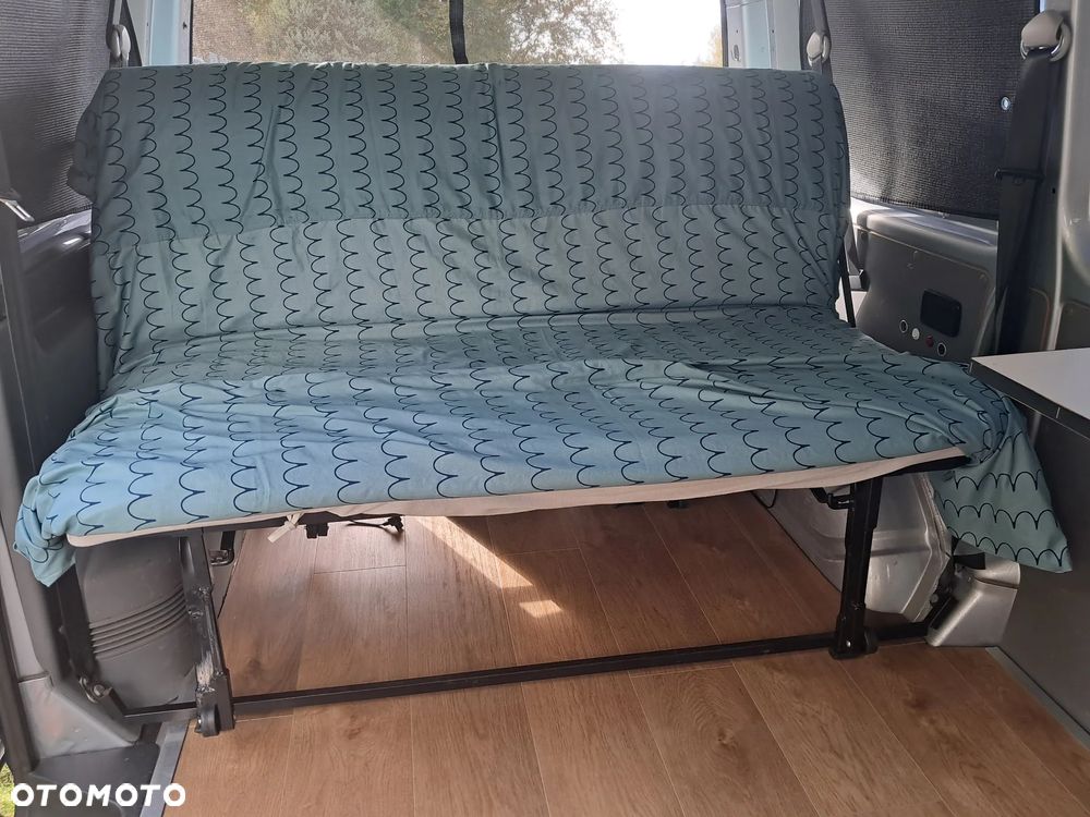 Volkswagen Transporter - 32