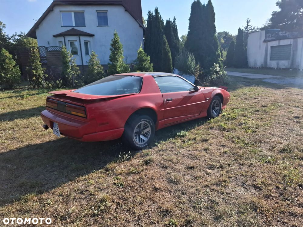 Pontiac Firebird - 4