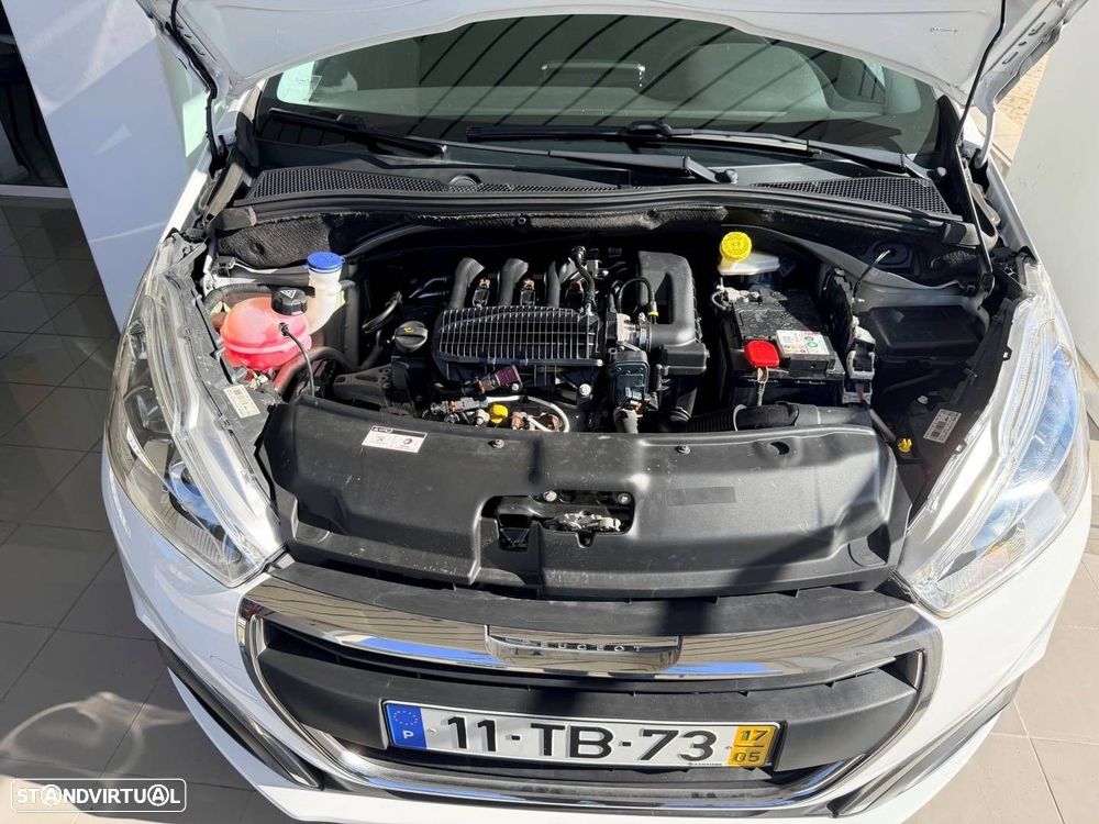 Peugeot 208 1.2 PureTech Style - 36