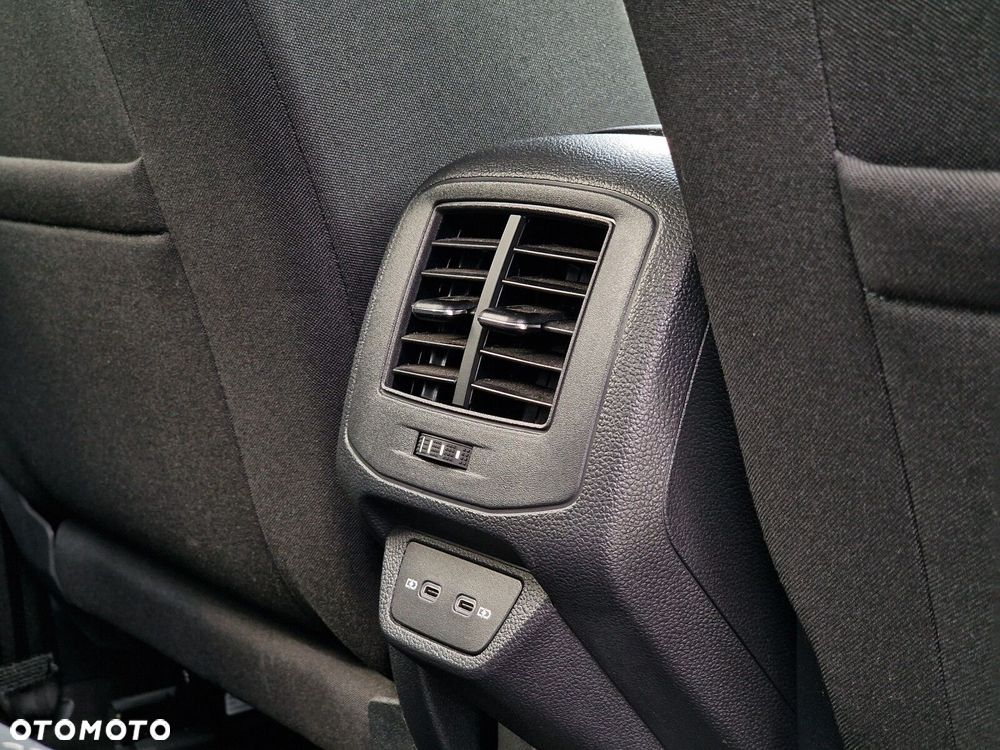 Volkswagen T-Roc 1.5 TSI Style DSG - 18