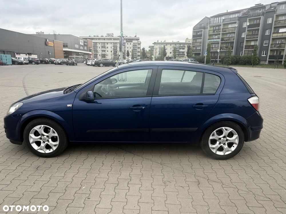 Opel Astra 1.8 Sport - 3