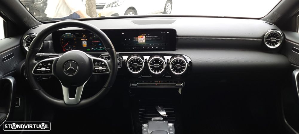 Mercedes-Benz A 250 Limousine e 8G-DCT Progressive Advanced - 15