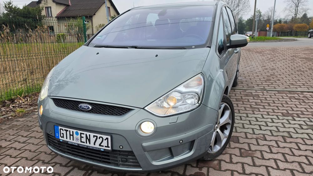 Ford S-Max 2.0 Viva Titanium - 32