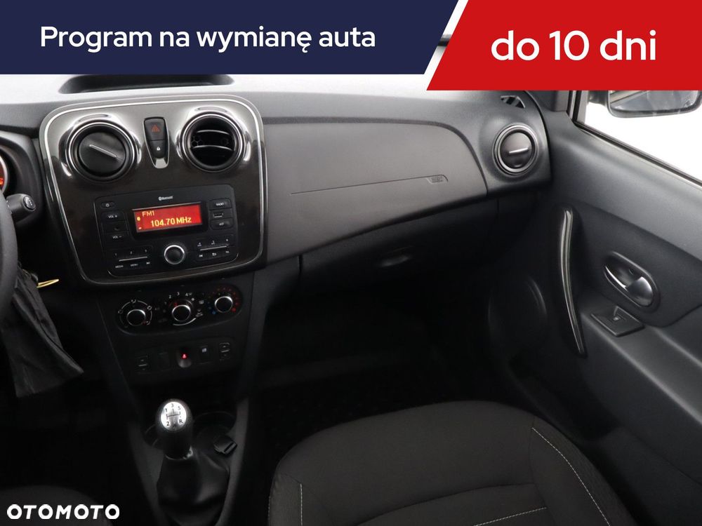 Dacia Sandero - 10