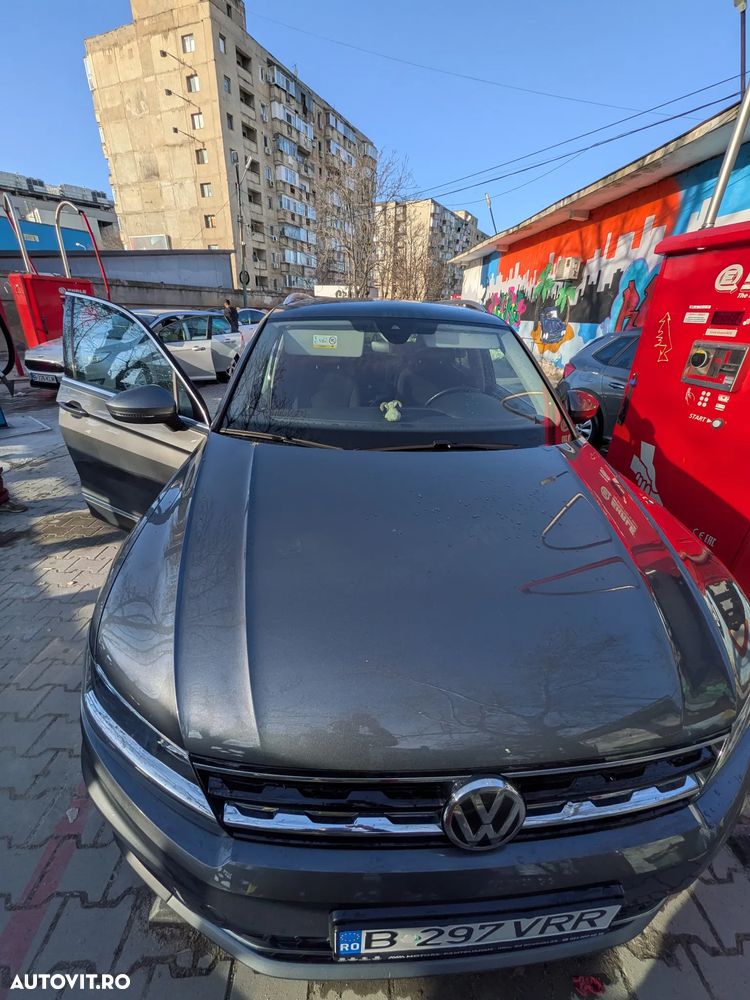 Volkswagen Tiguan 2.0 TSI 4Motion DSG Sport&Style - 3