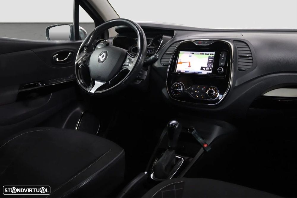 Renault Captur 1.2 TCe Exclusive EDC - 6