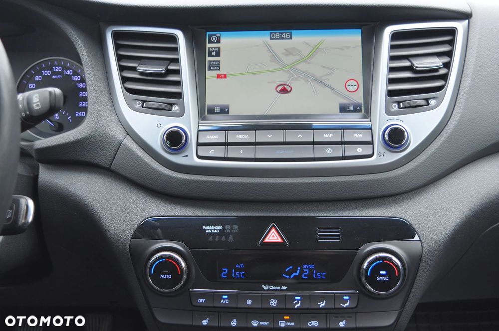 Hyundai Tucson blue 1.7 CRDi 2WD Style - 29