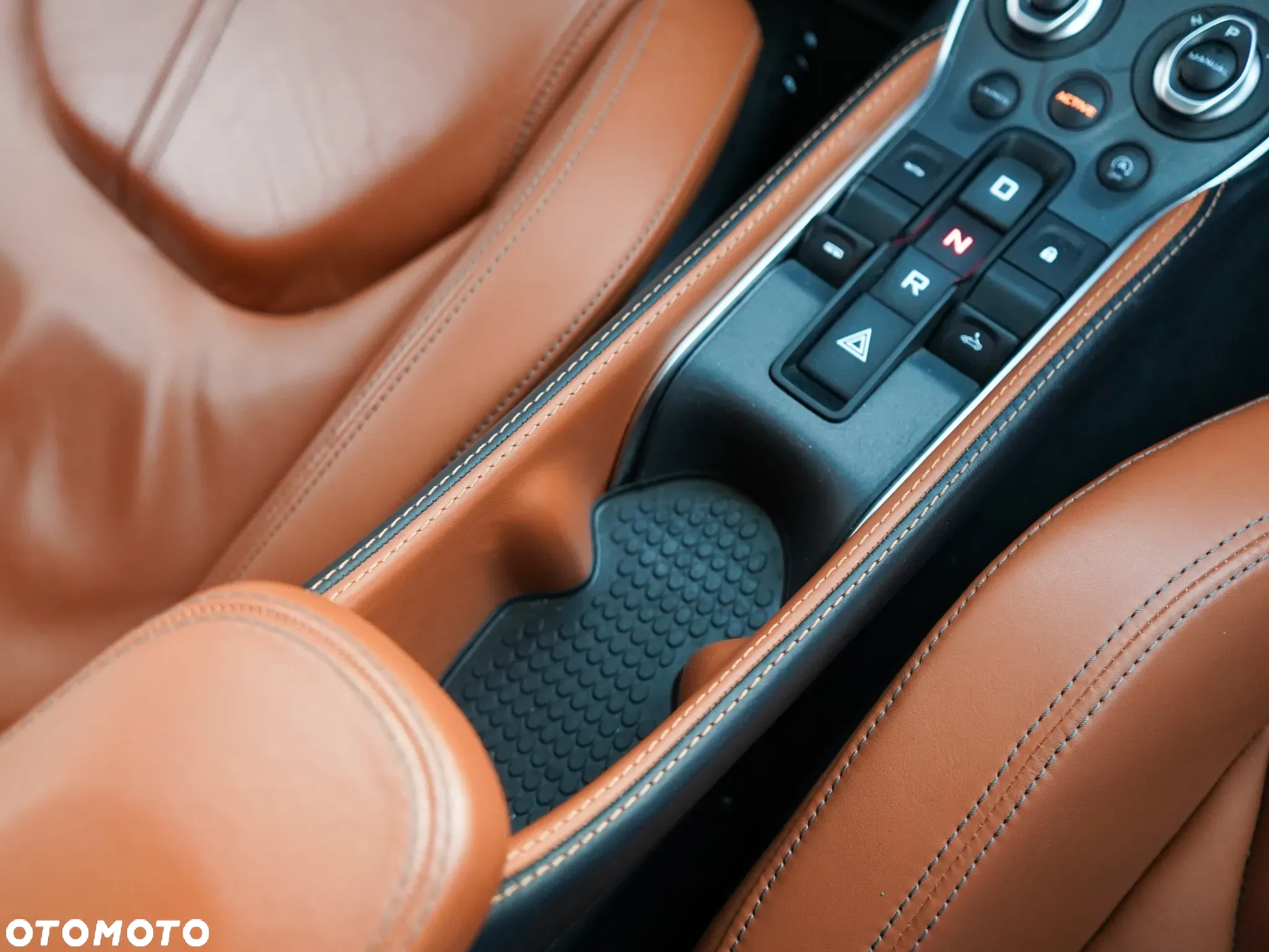 McLaren 570S Spider - 31