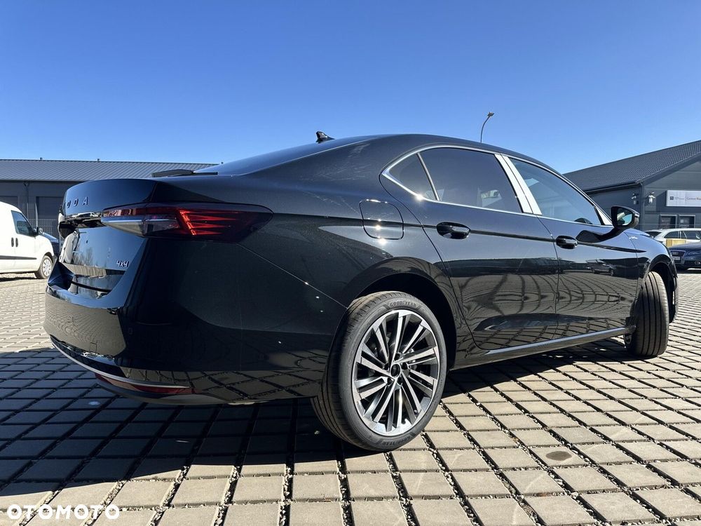 Skoda Superb 2.0 TSI 4x4 L&K DSG - 11