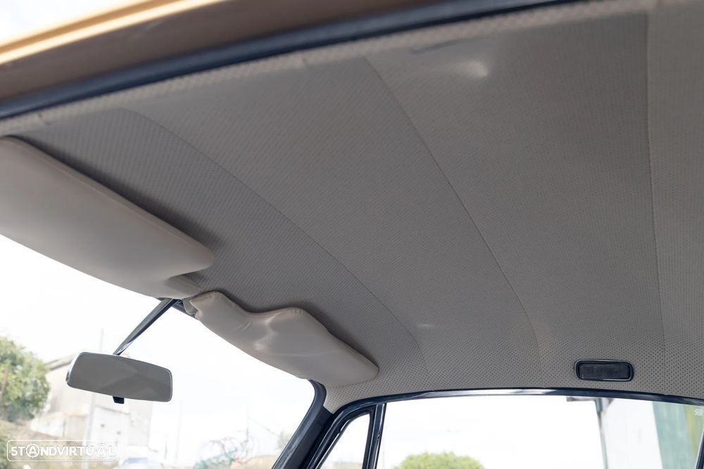 Porsche 911 Série F - 28