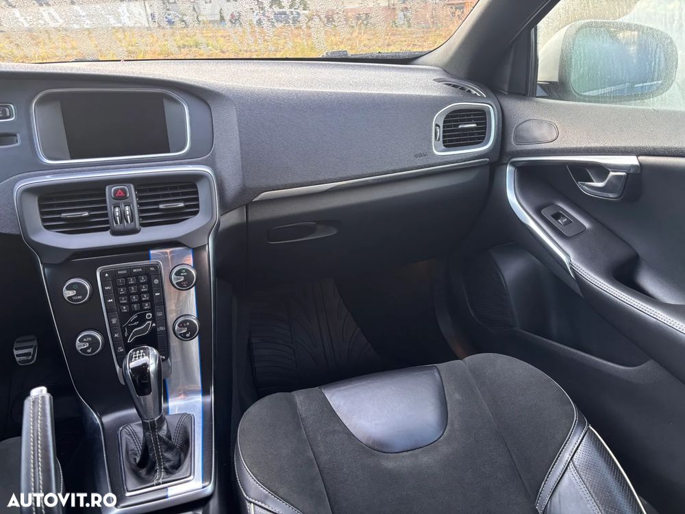 Volvo V40 D2 RDesign - 17