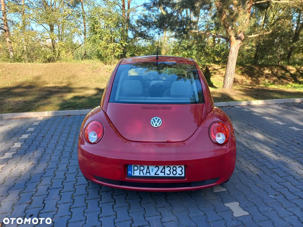 Volkswagen New Beetle 2007 photo 3