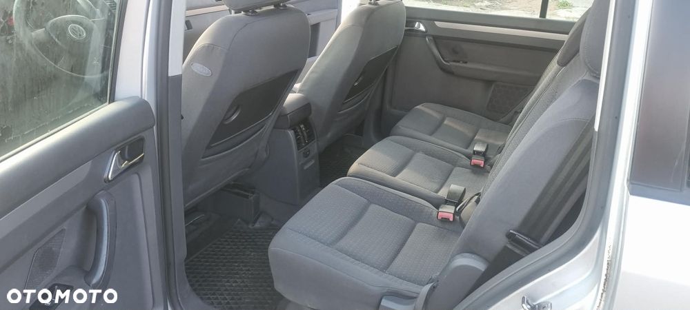 Volkswagen Touran 1.9 TDI - 8