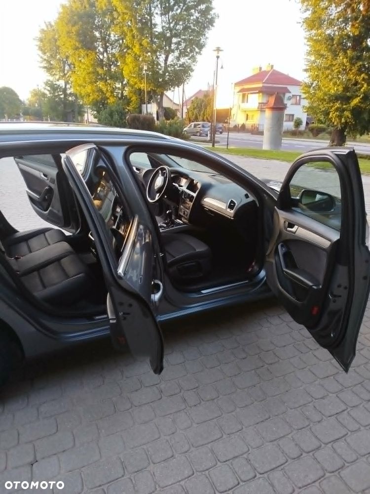 Audi A4 Avant 2.0 TDI - 13