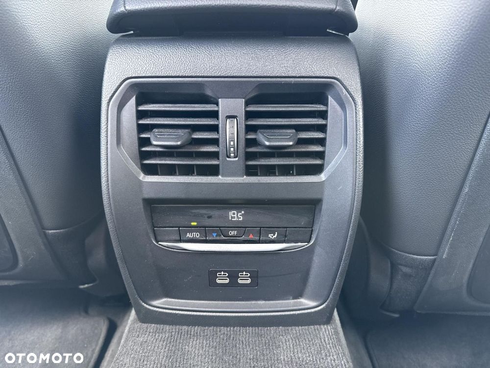 BMW Seria 3 - 16