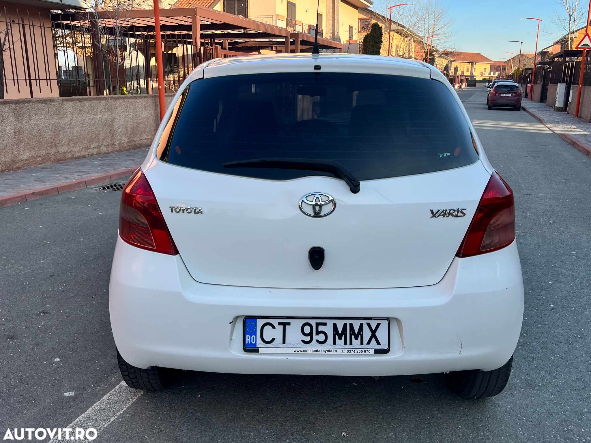 Toyota Yaris 1.4 D-4D Luna - 13