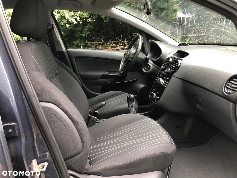 Opel Corsa 1.4 16V Edition 111 Jahre - 10