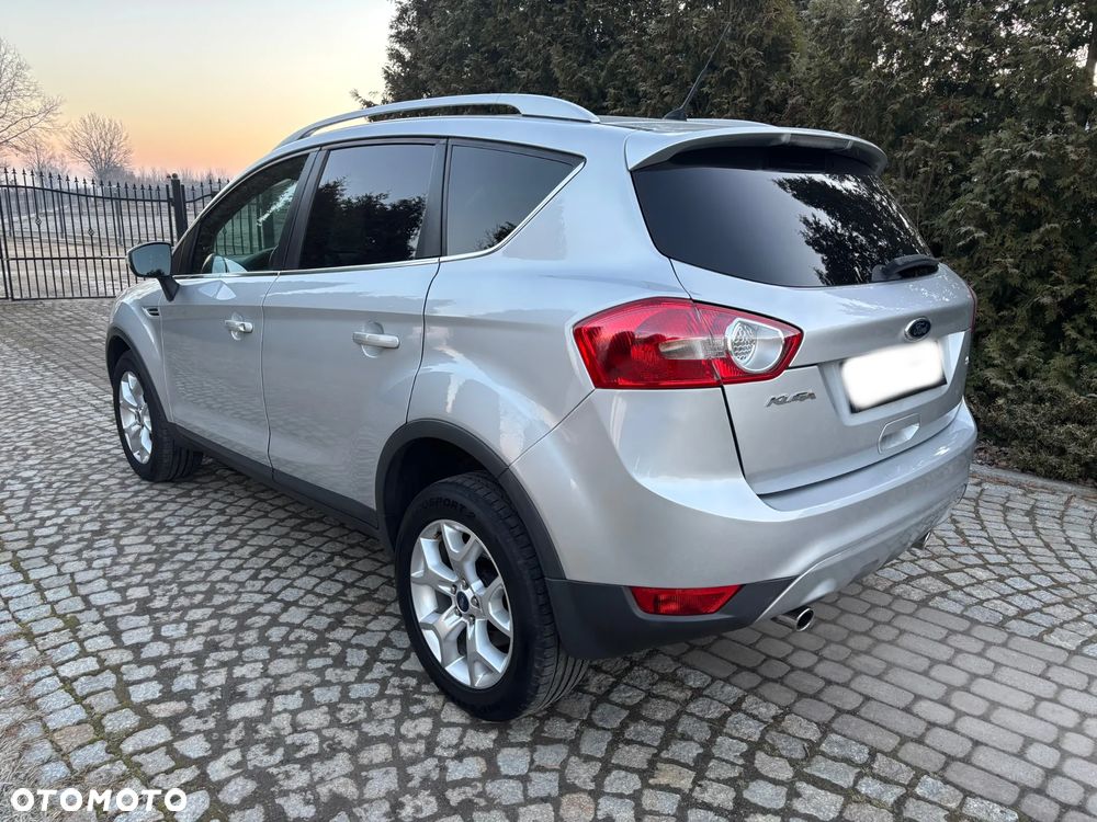 Ford Kuga 2.0 TDCi Titanium - 3