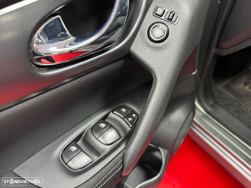 Nissan Qashqai 1.2 DIG-T Tekna Premium S - 17