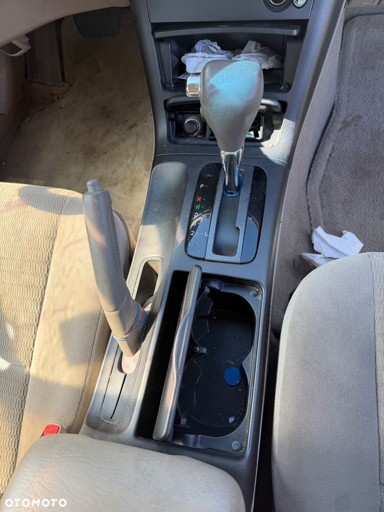 Toyota Camry 2.4 SE - 22
