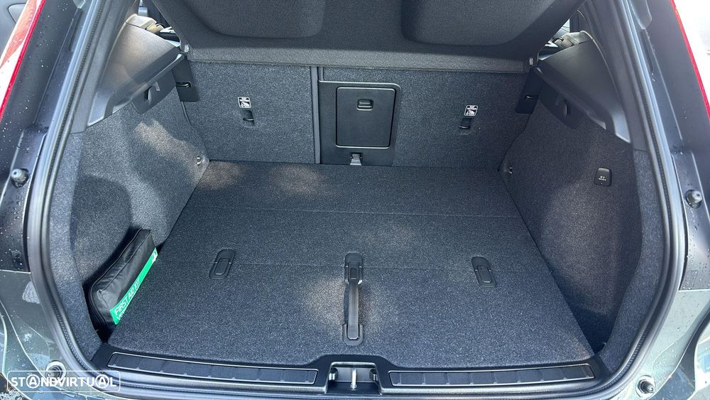 Volvo XC 40 2.0 B3 Core - 13