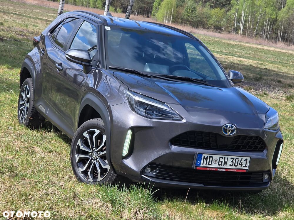 Toyota Yaris Cross Hybrid 1.5 Premiere Edition - 2