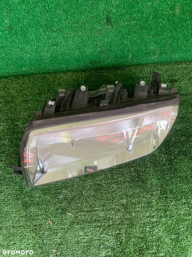 Lampa przód przednia lewa Skoda Fabia Mk1 I 6Y 1EB24601809 WWA - 5