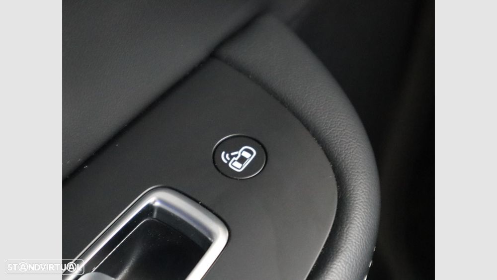 MG Marvel R 70 kWh AWD Performance - 11