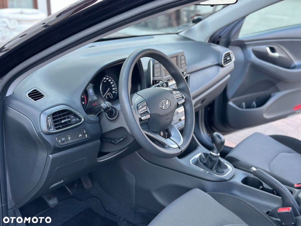 Hyundai i30 1.4 Passion Plus - 19