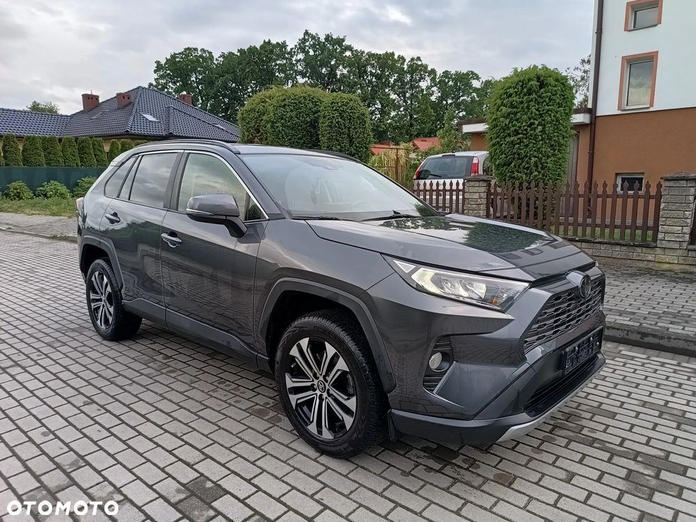 Toyota RAV4 - 13