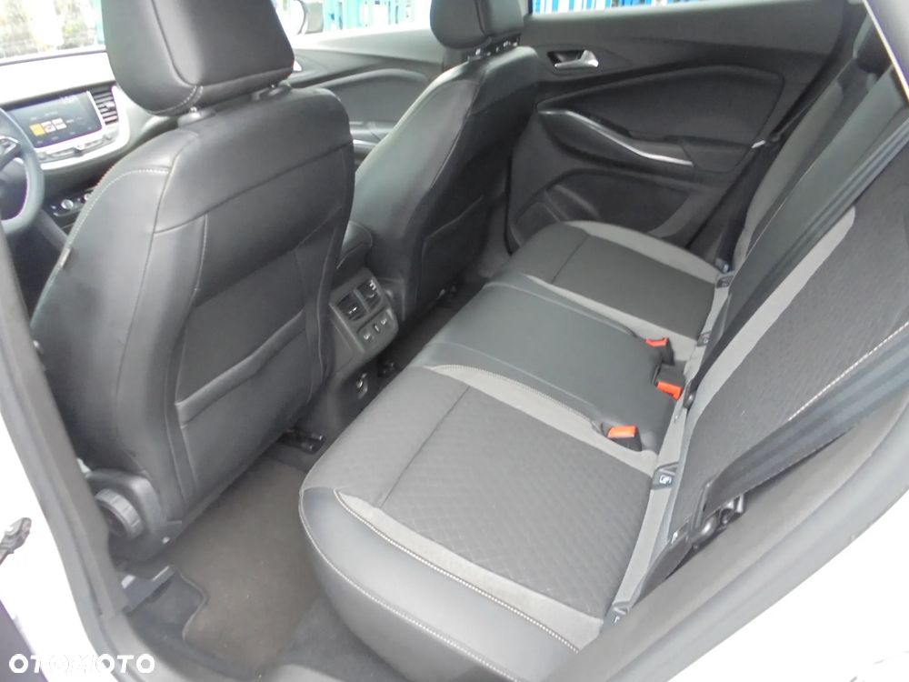 Opel Grandland X 2.0 D Start/Stop Automatik INNOVATION - 11