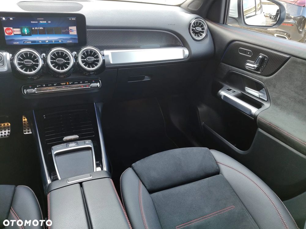 Mercedes-Benz GLB 200 d AMG Line 8G-DCT - 23