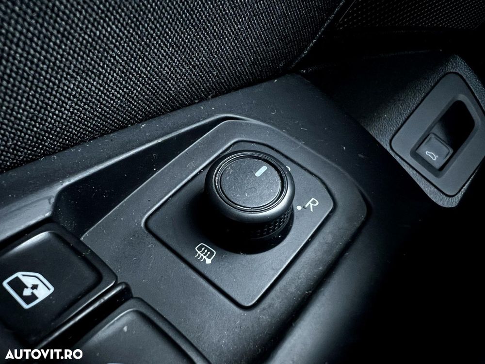 Volkswagen Passat - 18