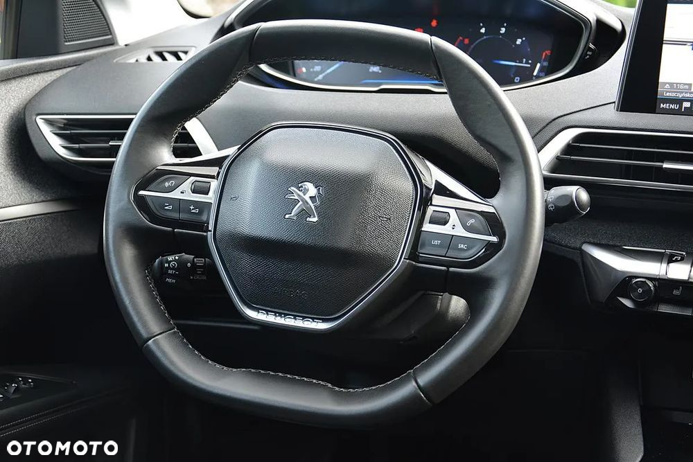 Peugeot 3008 - 26