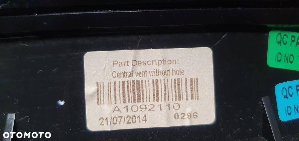 Kratka nawiewu środkowa dekor listwa Citroen C3 II 9685748777 - 9