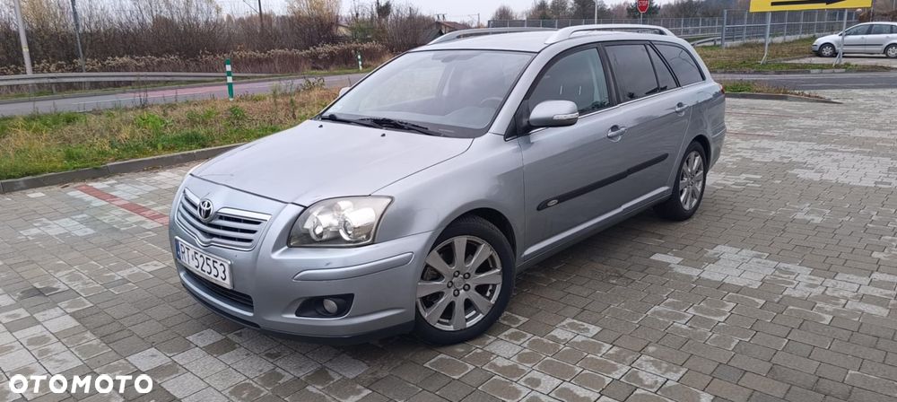 Toyota Avensis 2.0 D-4D Travel - 1