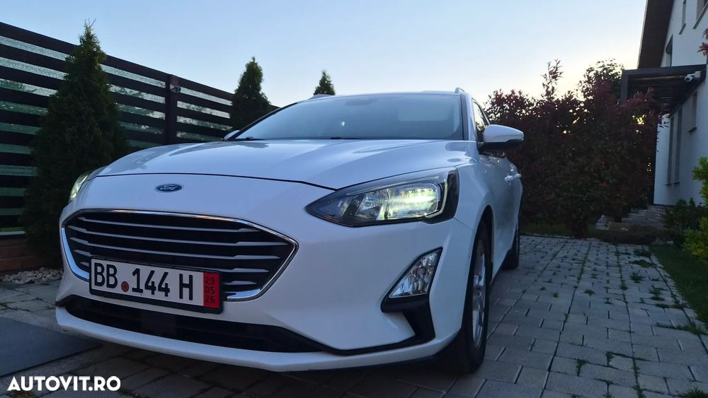 Ford Focus 1.5 EcoBlue Active Business - 4