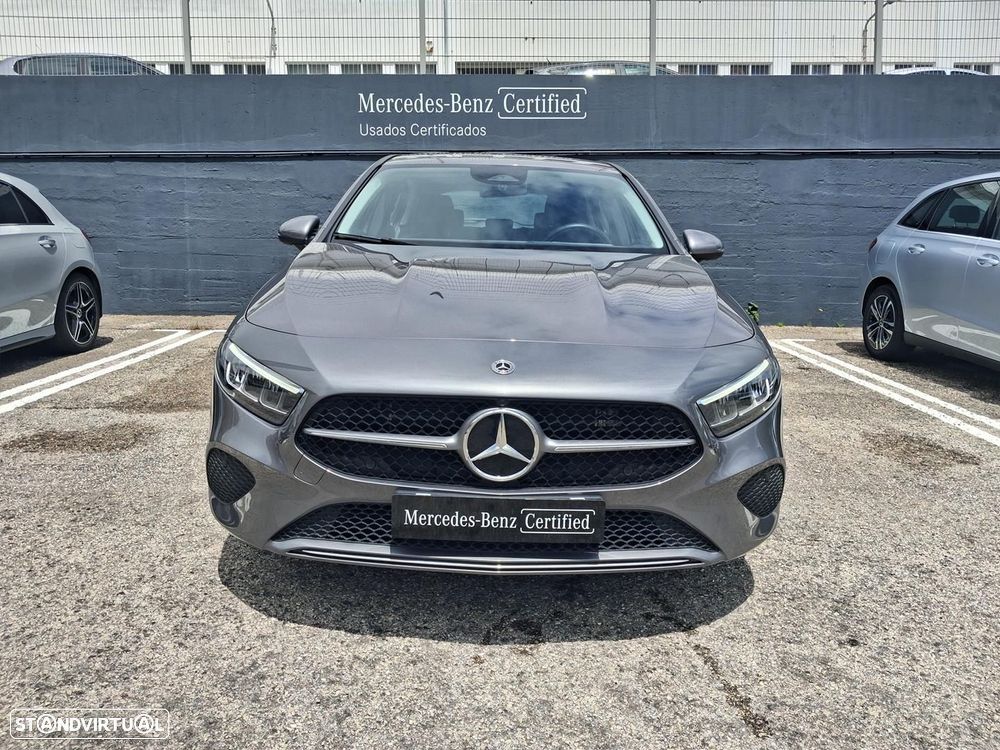 Mercedes-Benz A 250 e AMG Line - 3