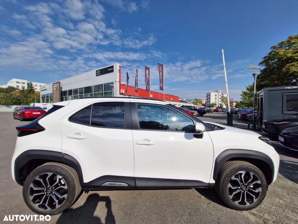 Toyota Yaris Cross 1.5 VVT-i HSD 4x2 Dynamic - 5
