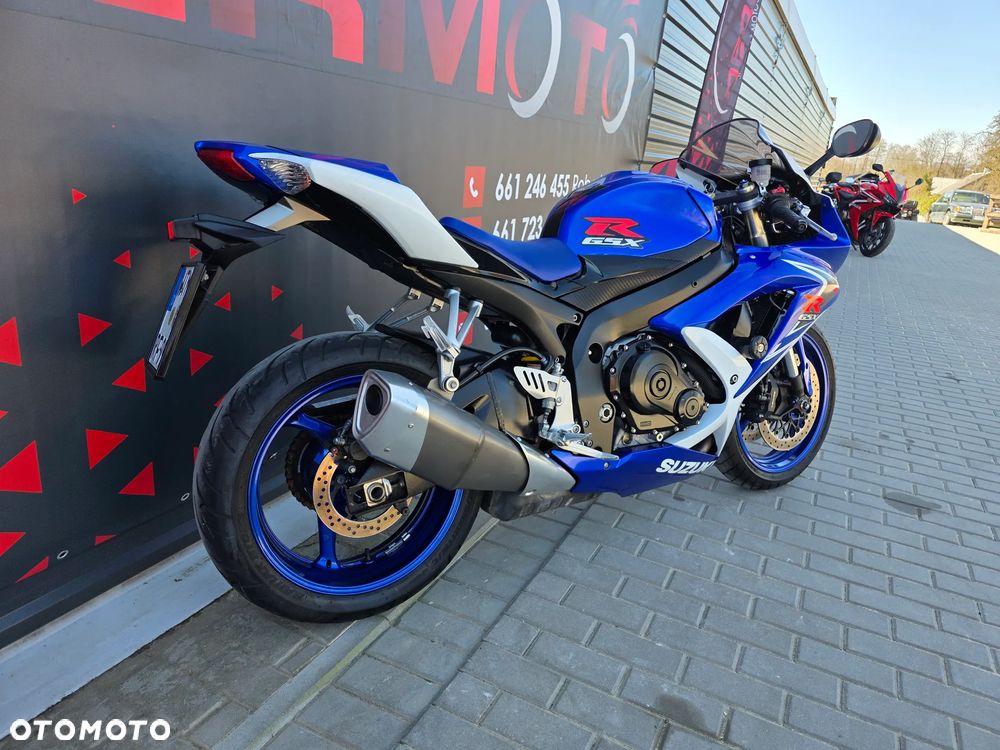 Suzuki GSX-R - 3