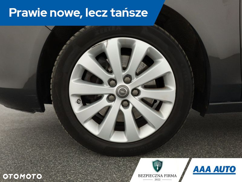 Opel Zafira - 12