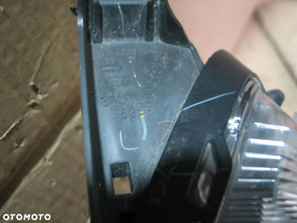 Lampa lewy przod mitsubishi space star spacestar 2 II lift 19-24r. europa - 16